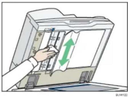 RICOH Aficio MP C7501SP - Reinigung des automatischen Vorlageneinzugs - 3