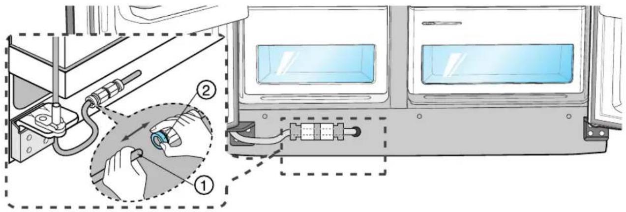SAMSUNG RSE8KZAS - Wasserschlauch wieder befestigen - 1