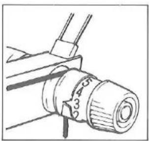 Silver Reed F-270 - REMOVING KNITTED FABRIC - 4