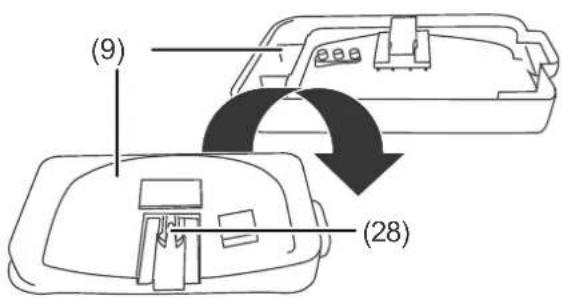 Hanseatic HMKS5144A1S - Inserting the defrost water container - 2