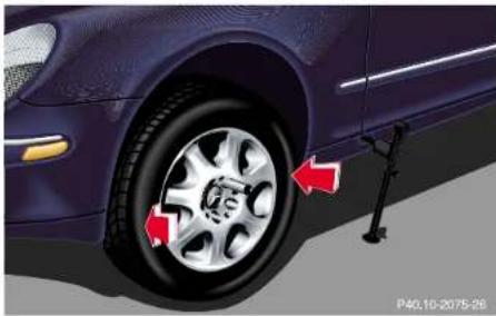 Mercedes-Benz S 430 (2001) - Warning! - 5
