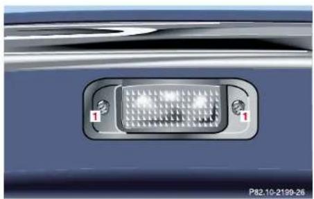 Mercedes-Benz S 430 (2001) - Taillamp assemblies - 2