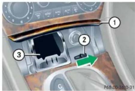 Mercedes-Benz C 230 Sport (2006) - Ashtrays - 1