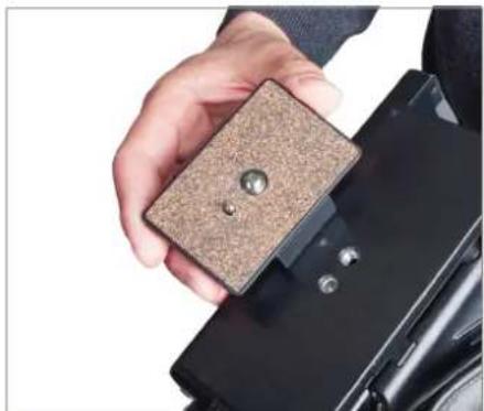 Magnus VT-100 - Setting Up Your Tripod - 5