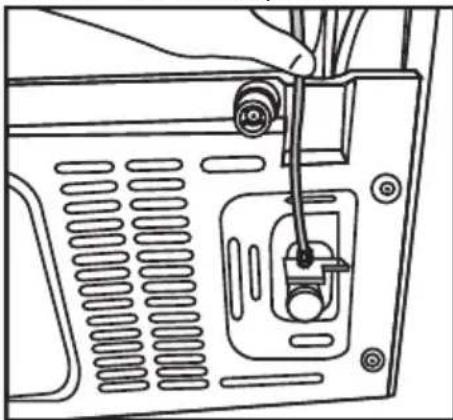 BEKO GNO163230X4J - Connecting water hose to the product - 2