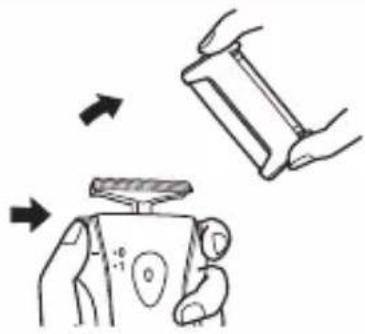 PANASONIC ES-3831 - Cleaning - 2