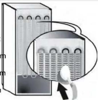 WHIRLPOOL W7 821O W H - Reinigung und Wartung - 1