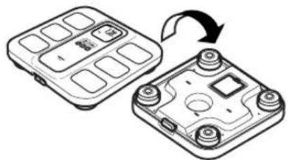 OMRON BF400 - Einsetzen und Austausch der Batterien - 1