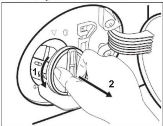 AEG L7FE78695 - Gehen Sie zum Reinigen der Pumpe folgendermaßen vor: - 4
