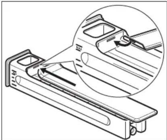 AEG ProCombi Plus BS835480WB - Reinigen des Wassertanks - 3