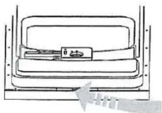 TEKA DW1 455 FI - Reinigung der Tür - 1