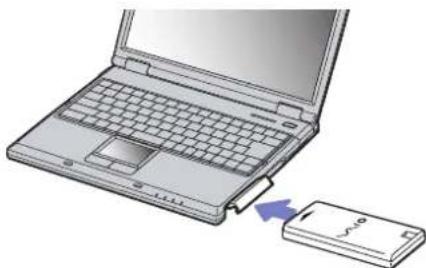 SONY Vaio PCG-GRZ615M - Inserting the battery pack - 2