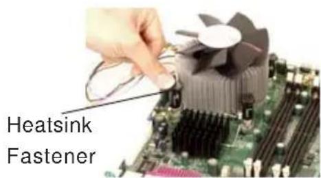 Supermicro P8SCi - Installation of the Heatsink - 3