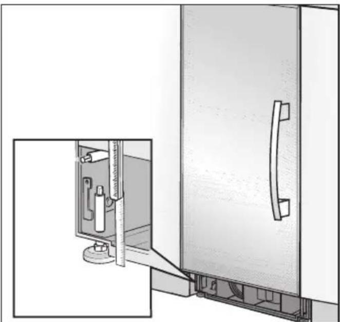 MIELE MasterCool KWT 2601 SF - Aligning the wine conditioning unit - 1