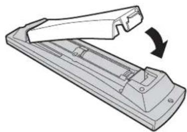 PANASONIC Viera TX-26LE60F - Fitting remote control batteries - 3