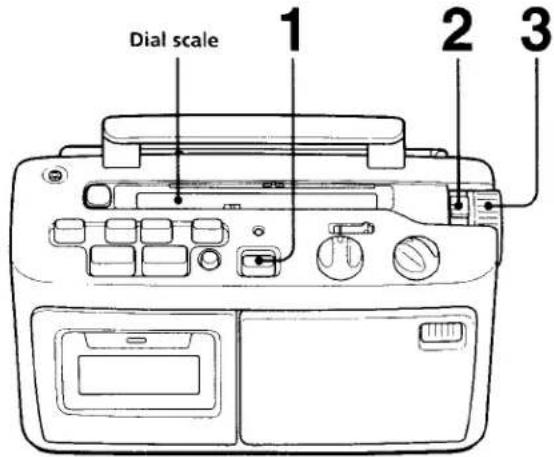 SONY CFM-A50 - Listening to the radio - 1