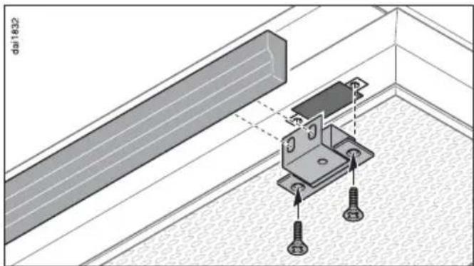 MIELE DA 3496 EXT - Attaching the front panel - 1