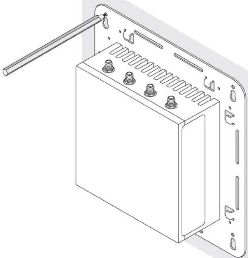 DELL Edge Gateway 3003 - Mounting the Edge Gateway using the standard-mount bracket - 4