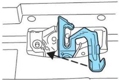 FORD F-350 Super Duty (2005) - OPENING THE HOOD - 3