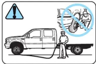 FORD F-53 Motorhome Chassis (2003) - Tire inflation information - 1