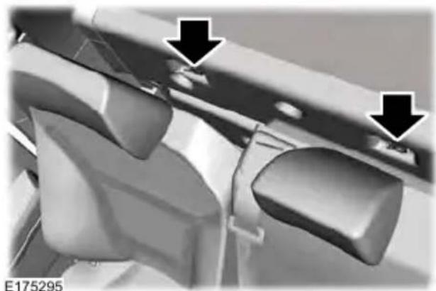 FORD F-250 Super Duty (2017) - Regular Cab passenger and center seats (located on back panel) - 1