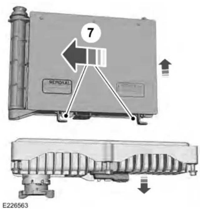 FORD F-250 Super Duty (2017) - Filter Location - 4