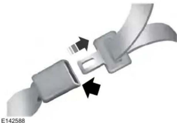 FORD F-250 Super Duty (2017) - Standard belts shown, inflatable belts similar - 2