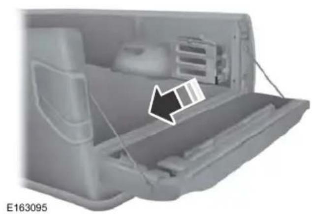 FORD F-450 Super Duty (2020) - BED EXTENDER (IF EQUIPPED) - 1