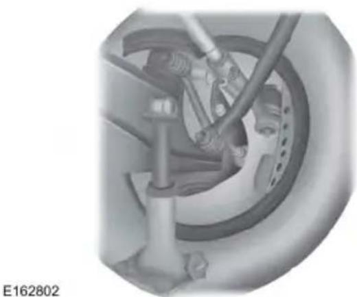 FORD F-450 Super Duty (2020) - Tire Change Procedure - 12