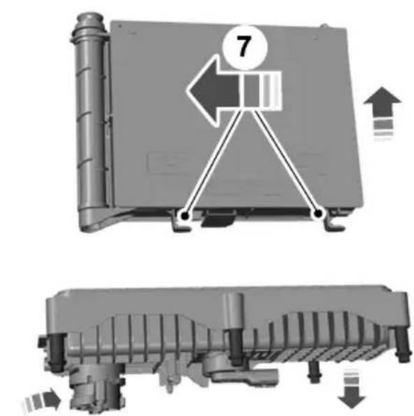 FORD F-450 Super Duty (2020) - Filter Location - 4