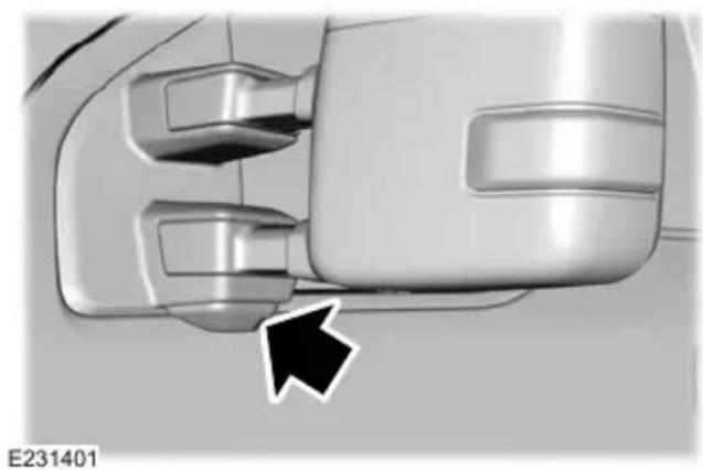 FORD F-350 Super Duty (2019) - Advanced Camera Views (If Equipped) - 4