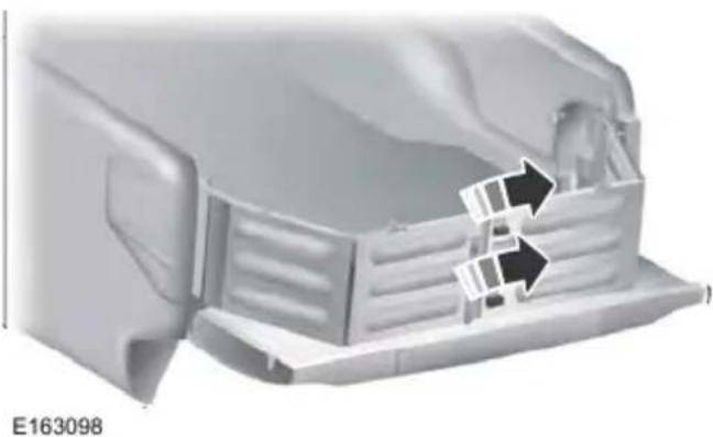 FORD F-350 Super Duty (2019) - Tailgate mode - 4