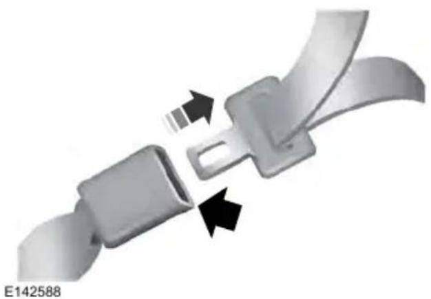 FORD F-350 Super Duty (2019) - FASTENING THE SEATBELTS - 2