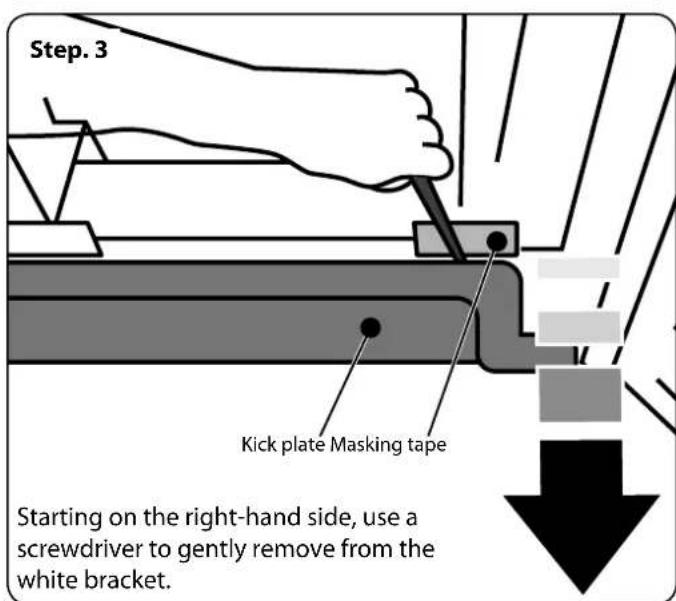 RANGEMASTER RSXS18BL/C - Removing the kick plate - 3