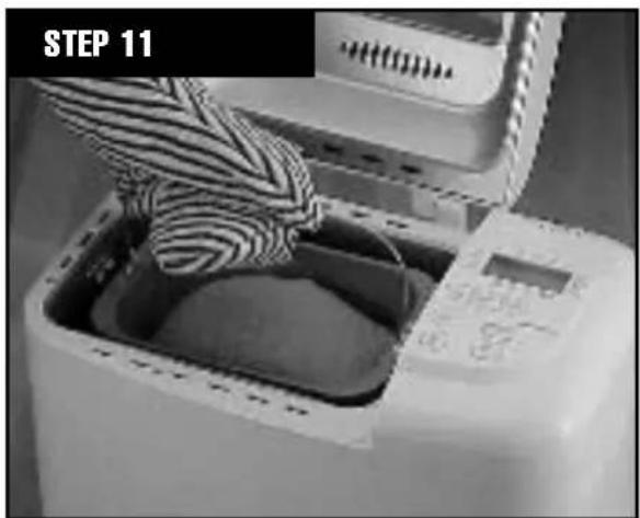 Breadman TR845 - STEP 10 - 1