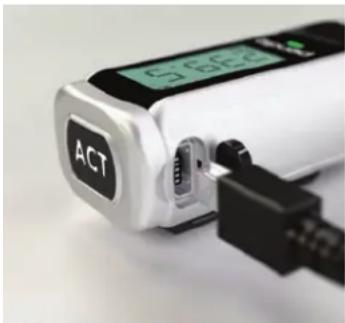 Pendiq Intelligent Insulin Pen - Aufladen mit dem USB-Kabel - 1