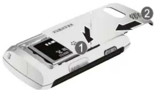 SAMSUNG Comeback - Installing the battery - 2