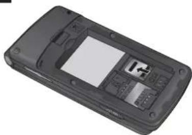 LG KF301 - Installing a Memory Card - 4