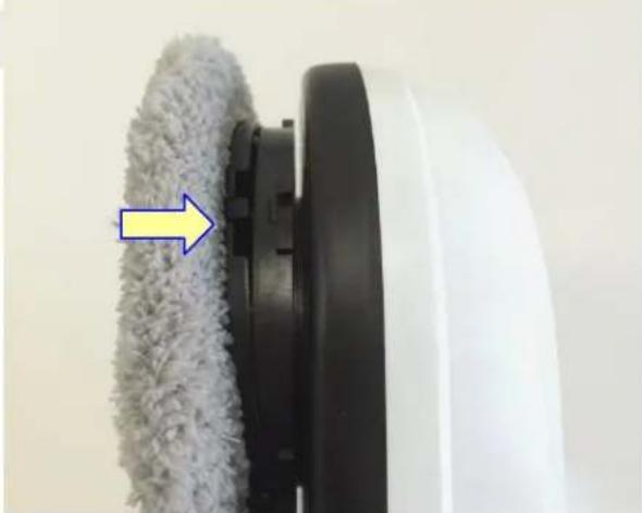 Hobot 188 - Using the cleaning ring and the cleaning cloth - 4
