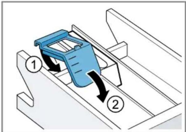 BOSCH Serie 4 WAN28242 - Dosierhilfe für Flüssigwasch- mittel einsetzen - 2