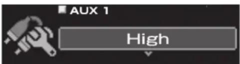 ALPINE PXA-H800 - Wählen Sie durch Drehen des [Drehschalters] „High“ oder „Low“ für jeden AUX, und drücken Sie den [Drehschalter]. - 1