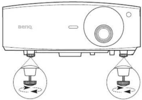 BENQ LU930 - Adjusting the projection angle - 1