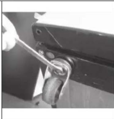 Klarstein Big Spender - Installare le rotelline - 1