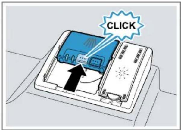 BOSCH SPV2IKX11E - Reiniger einfüllen - 2