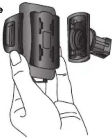ULTIMATE SPEED IAN 102635 - Fastening the suction cup to the windscreen - 1