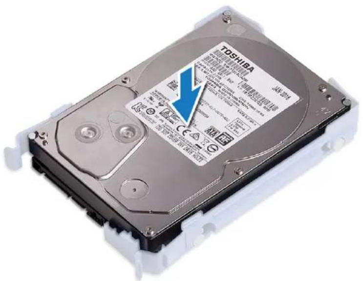 DELL Precision 363 - Installing the hard drive - 1