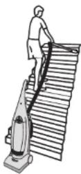 HOOVER BTDM4523012 - CLEANING THE STAIRS - 1