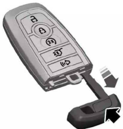 Lincoln Continental (2020) - Replacing the Battery - 3