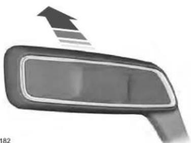 Lincoln Continental (2020) - AUTOMATIC HIGH BEAM CONTROL INDICATORS - 2