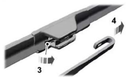 Lincoln Navigator (2020) - CHANGING THE WIPER BLADES - 3